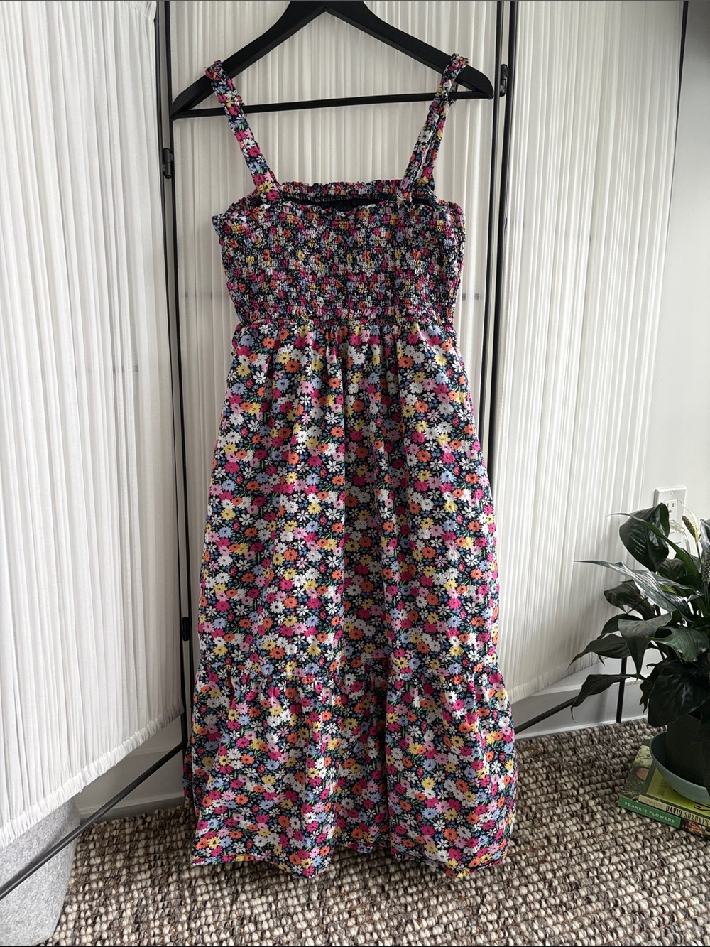 GAP Floral Smocked Midi Dress Black Cotton Tiered Sundress Small - Picture 4 of 5